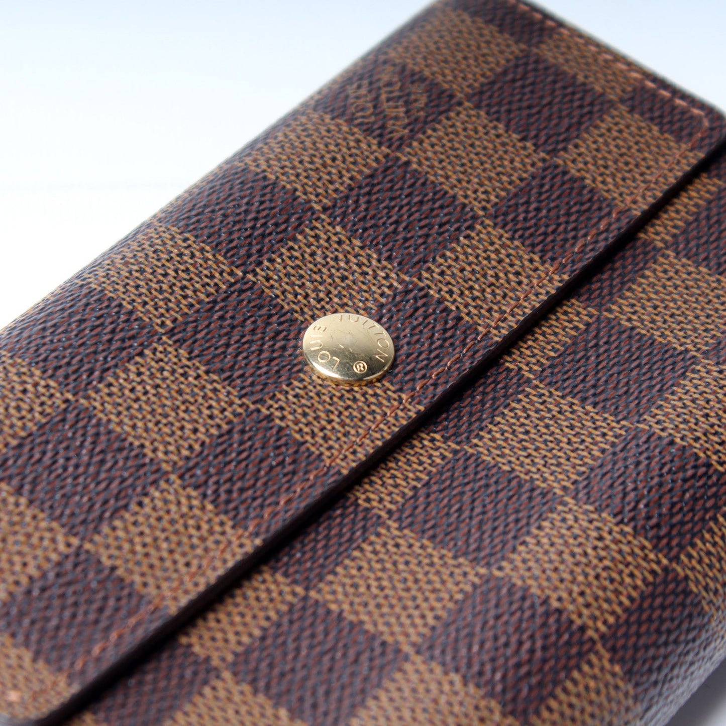 Alexandra Wallet Ebene
