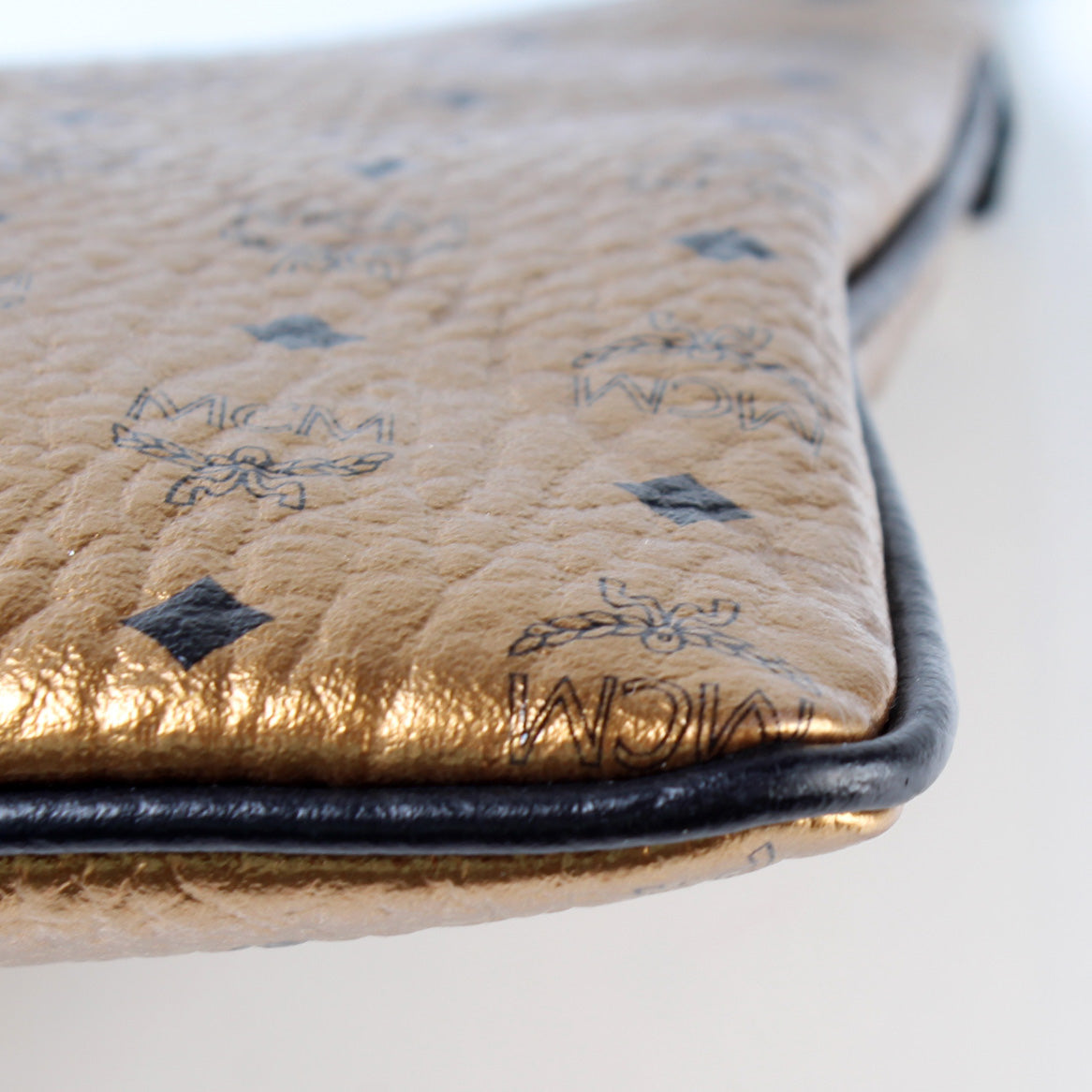 Visetos Pouch Crossbody