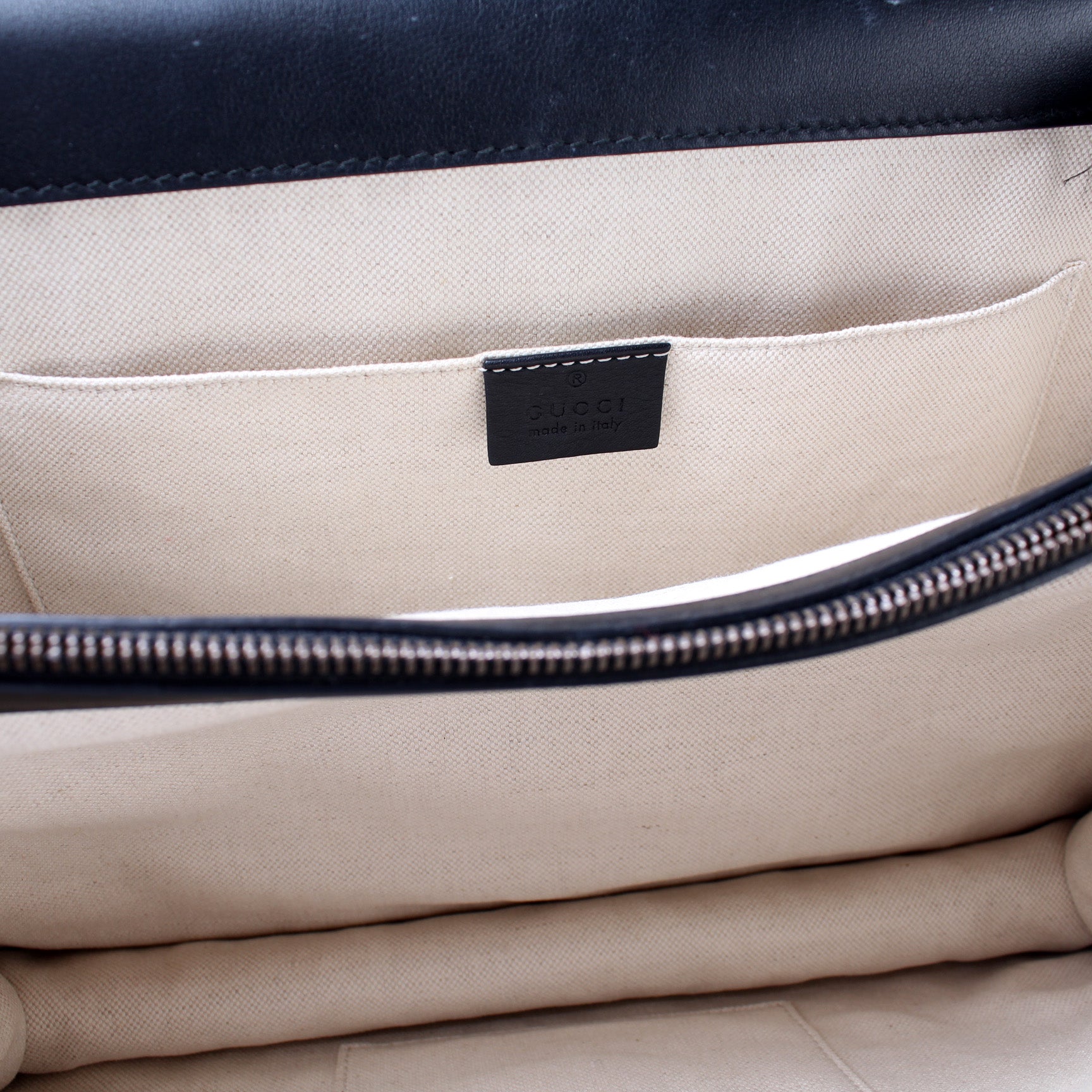 421999 Dionysus Top Handle Large lbcase