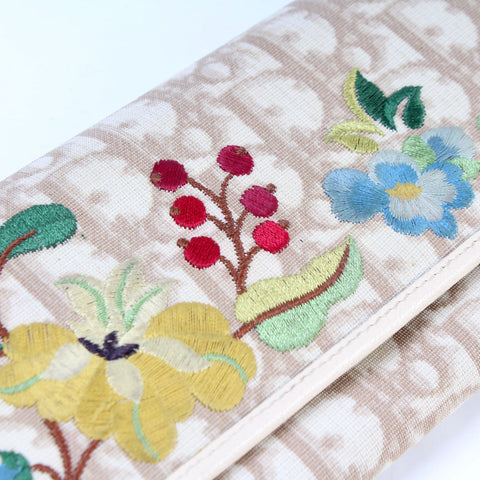 Totter Canvas Flower Flap Wallet