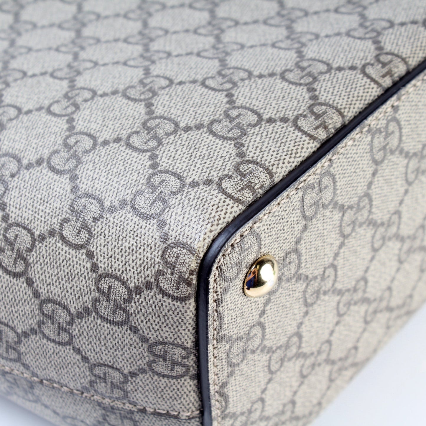 415721 GG Supreme Tote lbcase