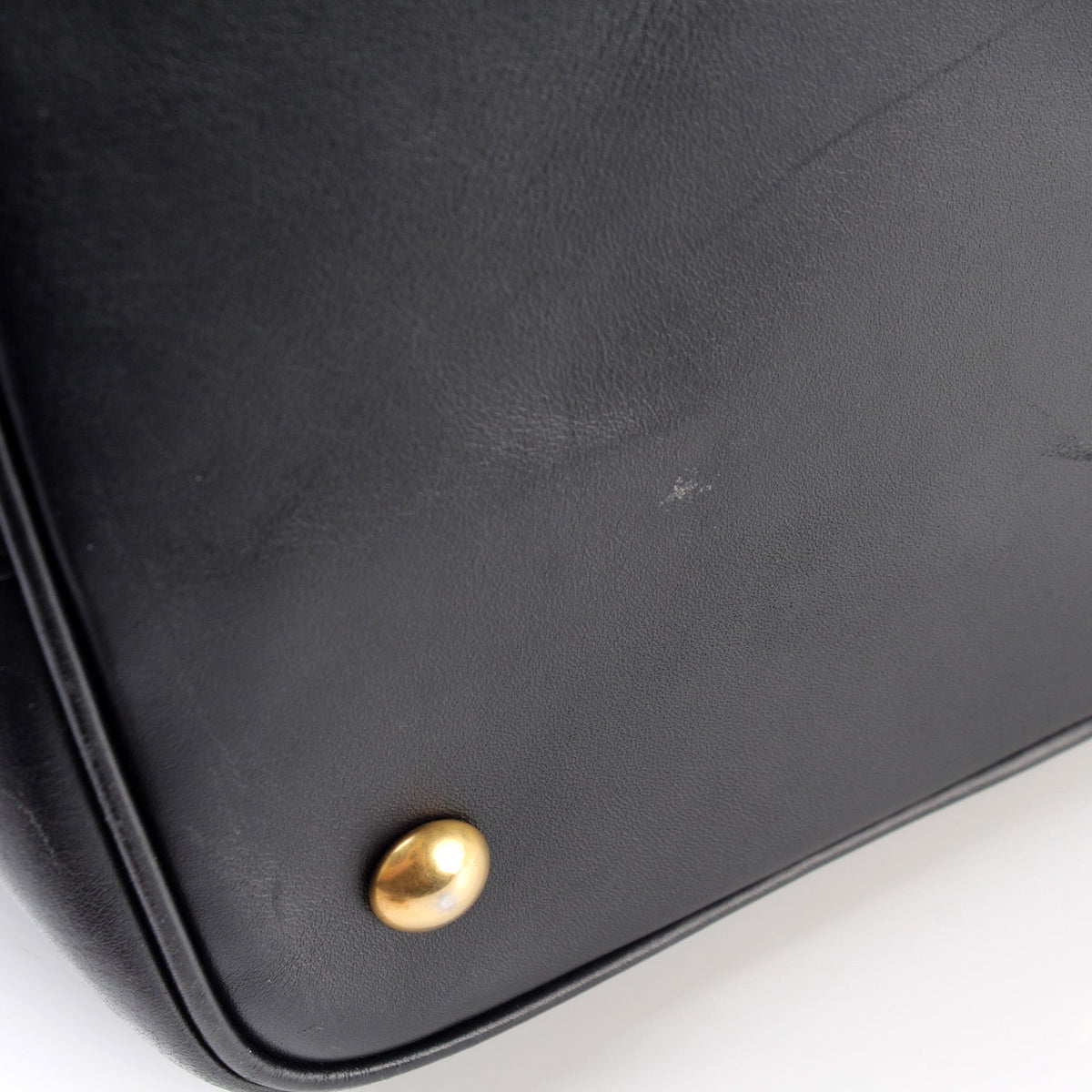Emanuelle Leather Bucket 340329