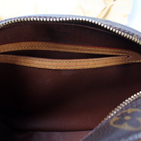 Blois Crossbody Monogram