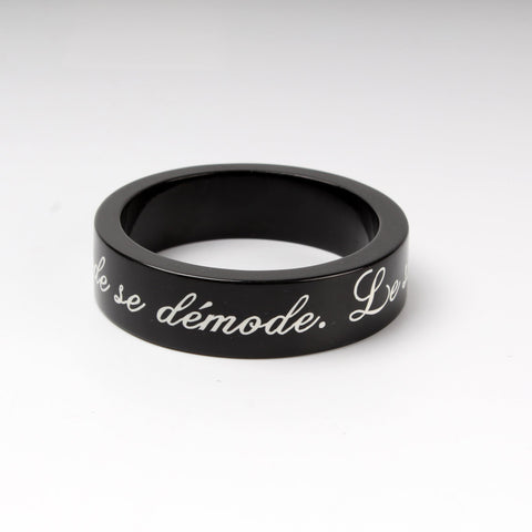 Resin Logo La Mode Se Demode Bracelet Wide
