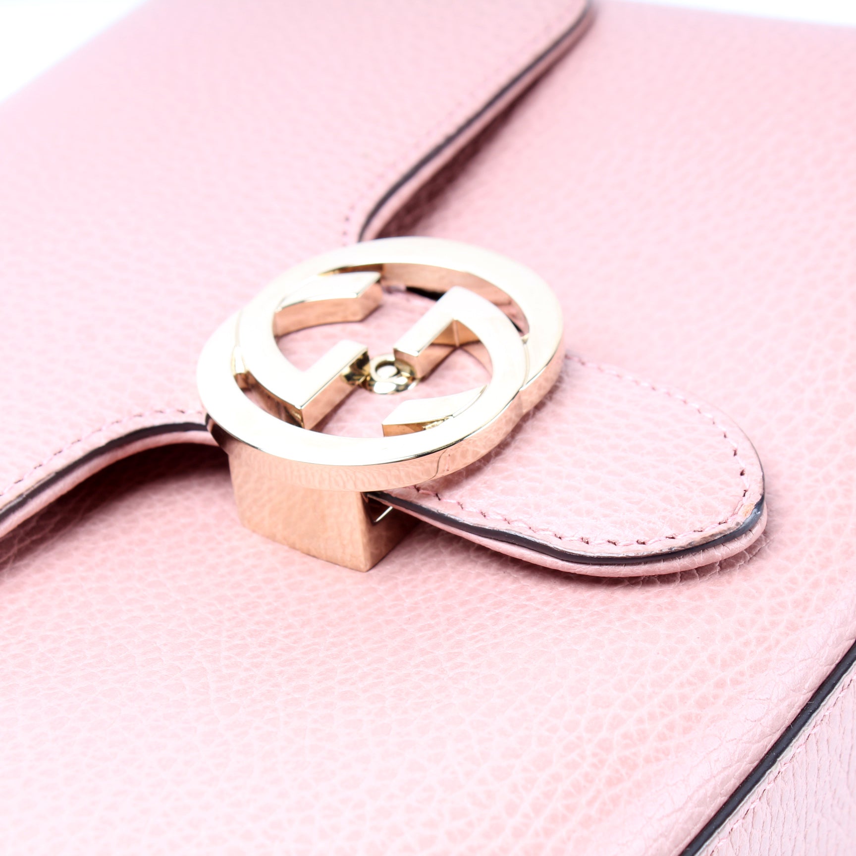510302 Medium Interlocking GG Satchel lbcase