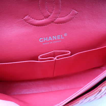 Classic Flap Medium Patent 14M