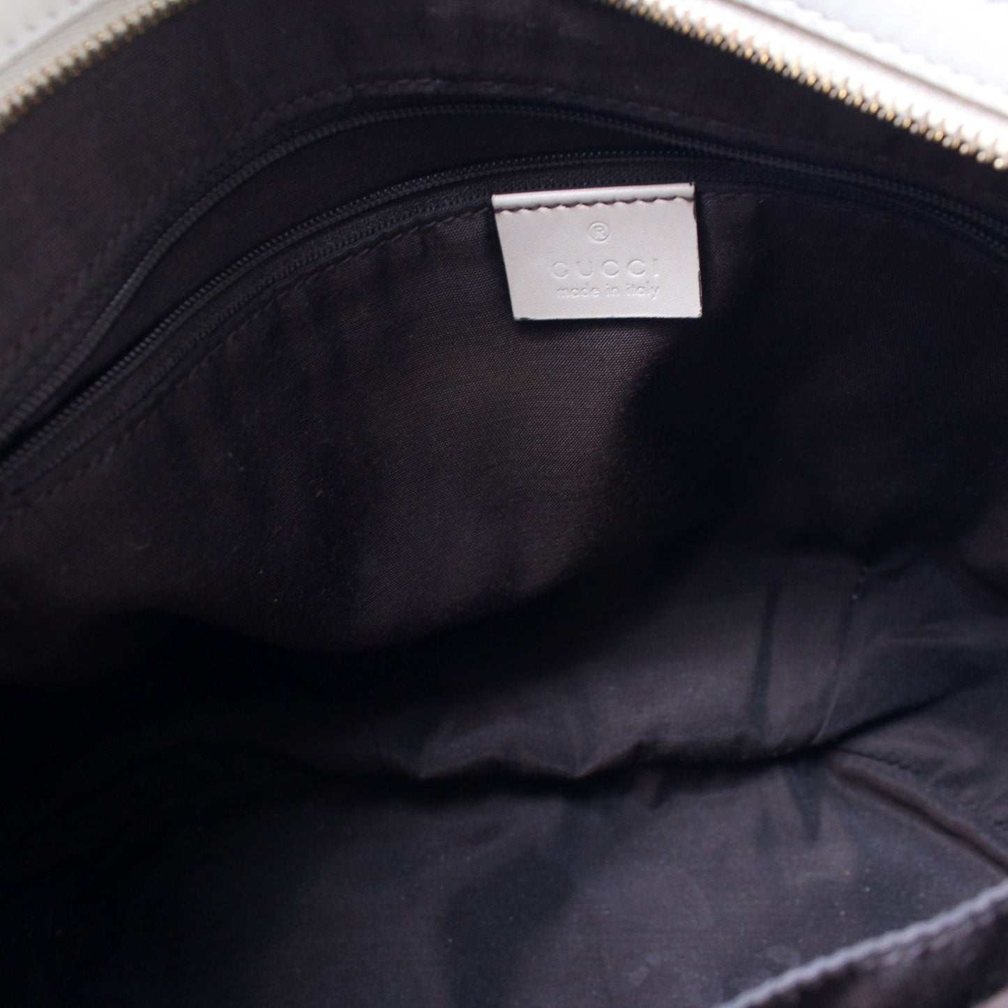 388930 GG Canvas Shoulder Bag lbcase