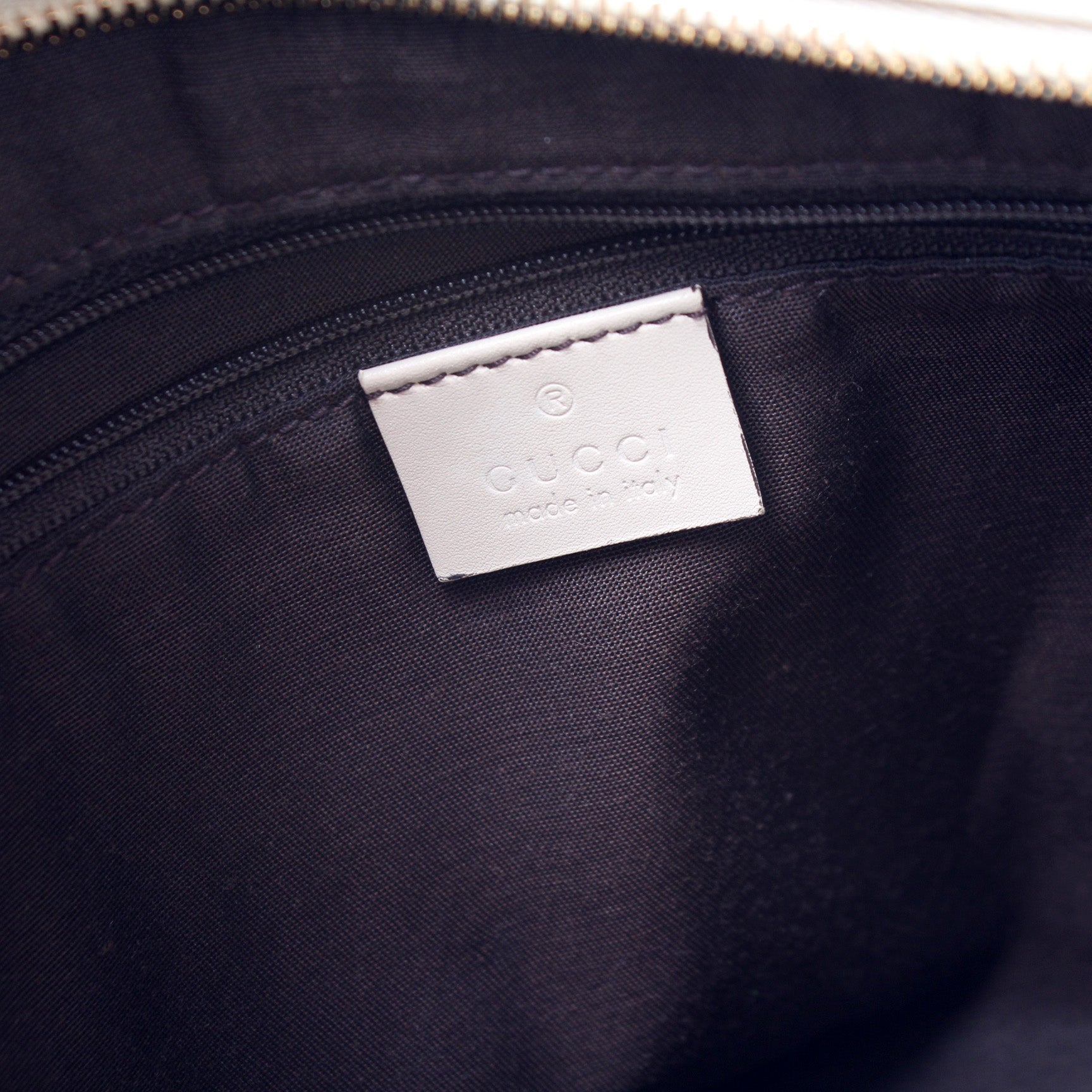 388930 GG Canvas Shoulder Bag lbcase