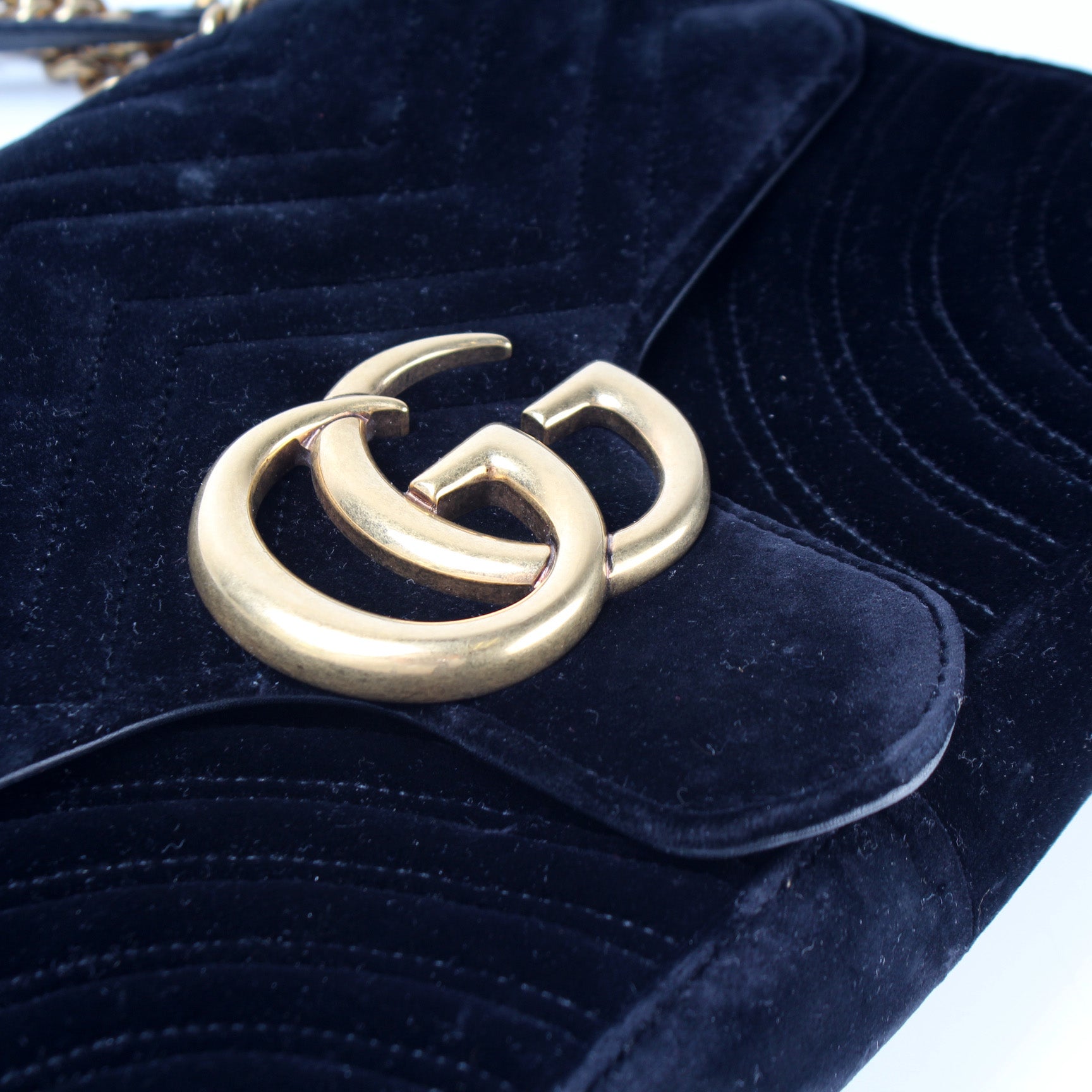 443496 Marmont Velvet Shoulder Medium lbcase