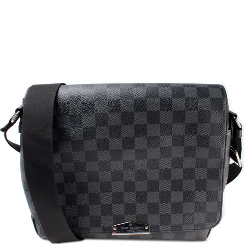 District PM Damier Graphite