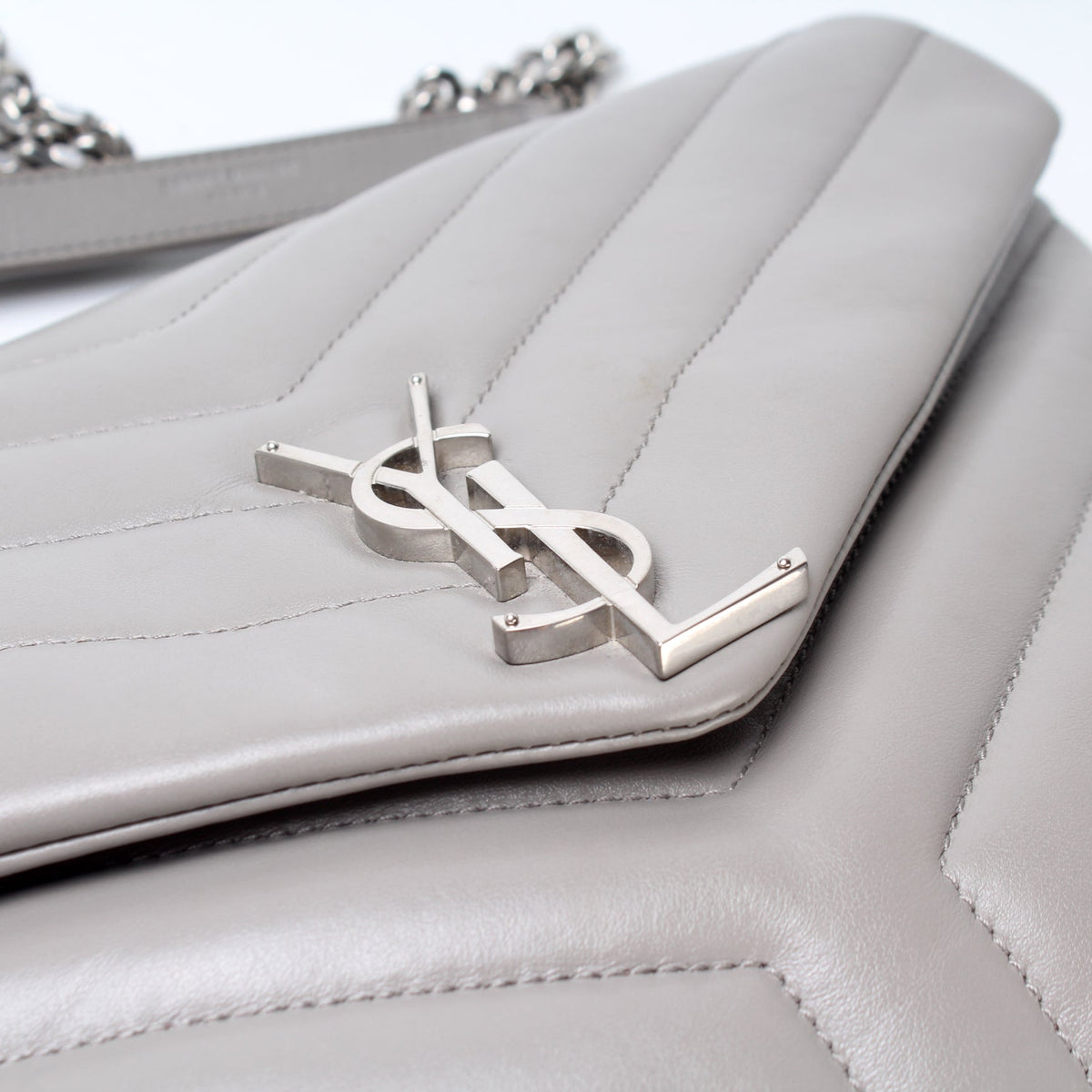 Loulou Satchel Medium 459749