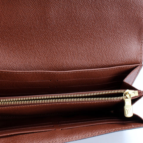 Sarah Wallet Monogram