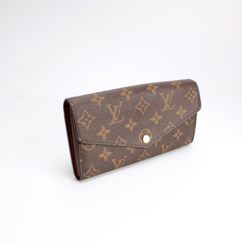 Sarah Wallet Monogram Newer