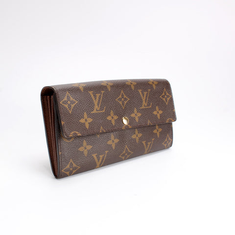 Sarah Wallet Monogram