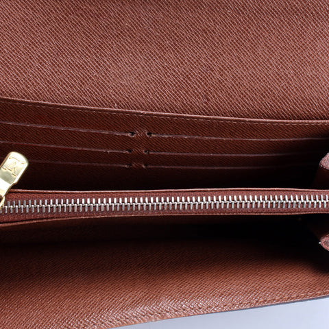 Sarah Wallet Monogram