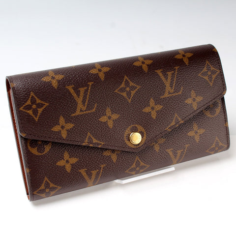 Sarah Wallet Monogram Newer