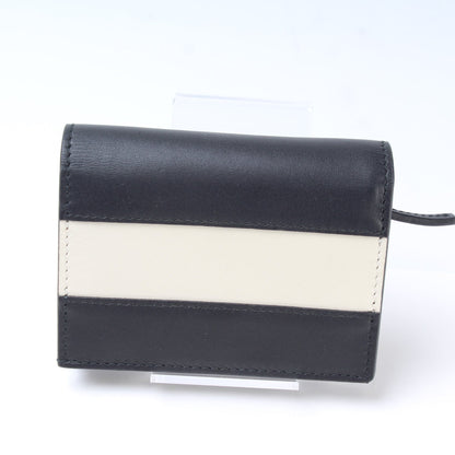 476072 Queen Margaret Compact Wallet lbcase