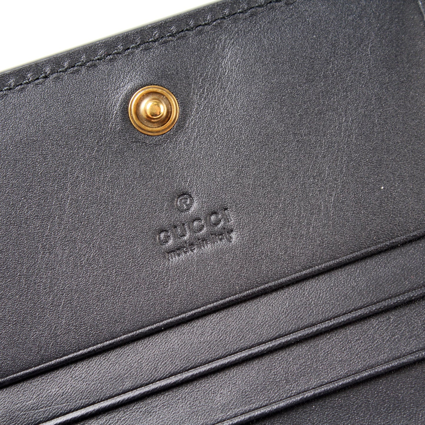 476072 Queen Margaret Compact Wallet lbcase