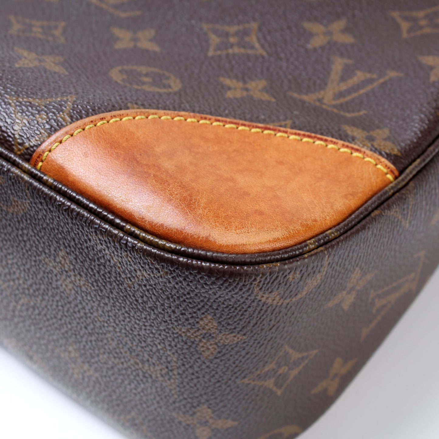 Boulogne 30 Monogram