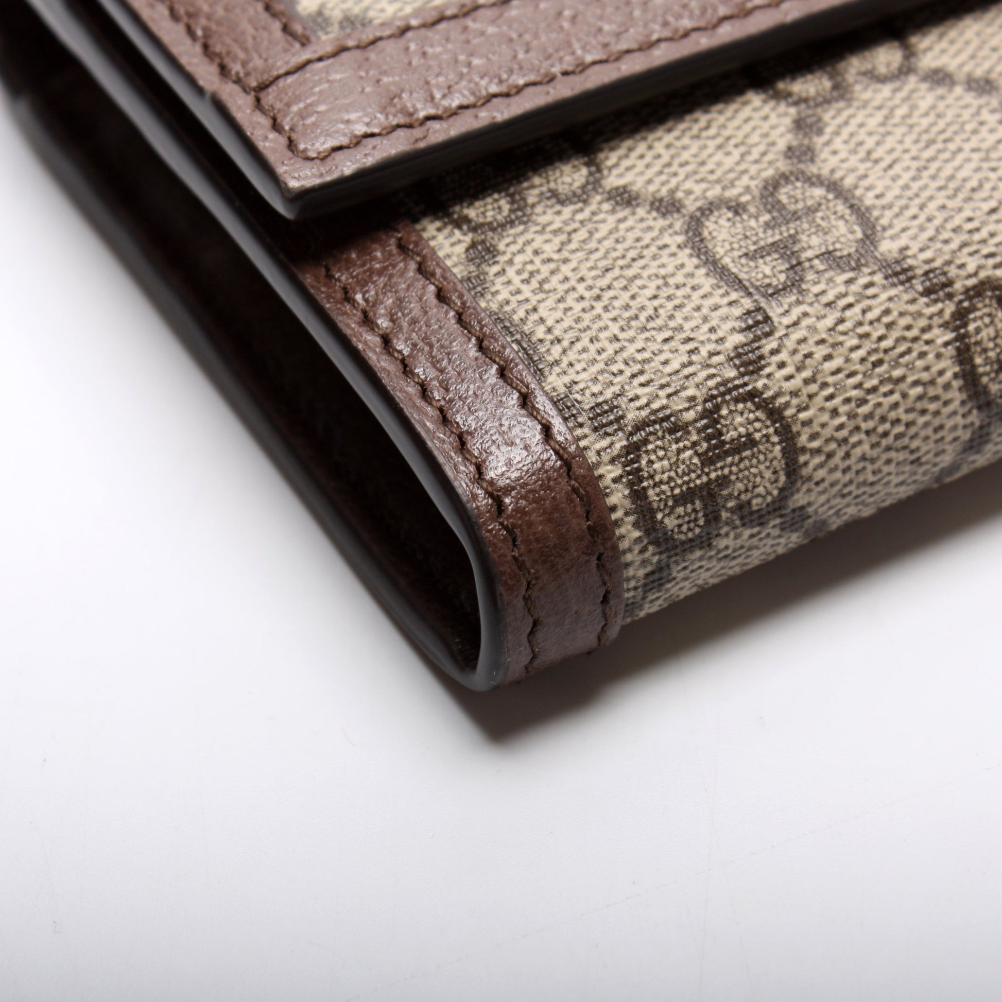 5232153 Ophidia Flap Wallet lbcase