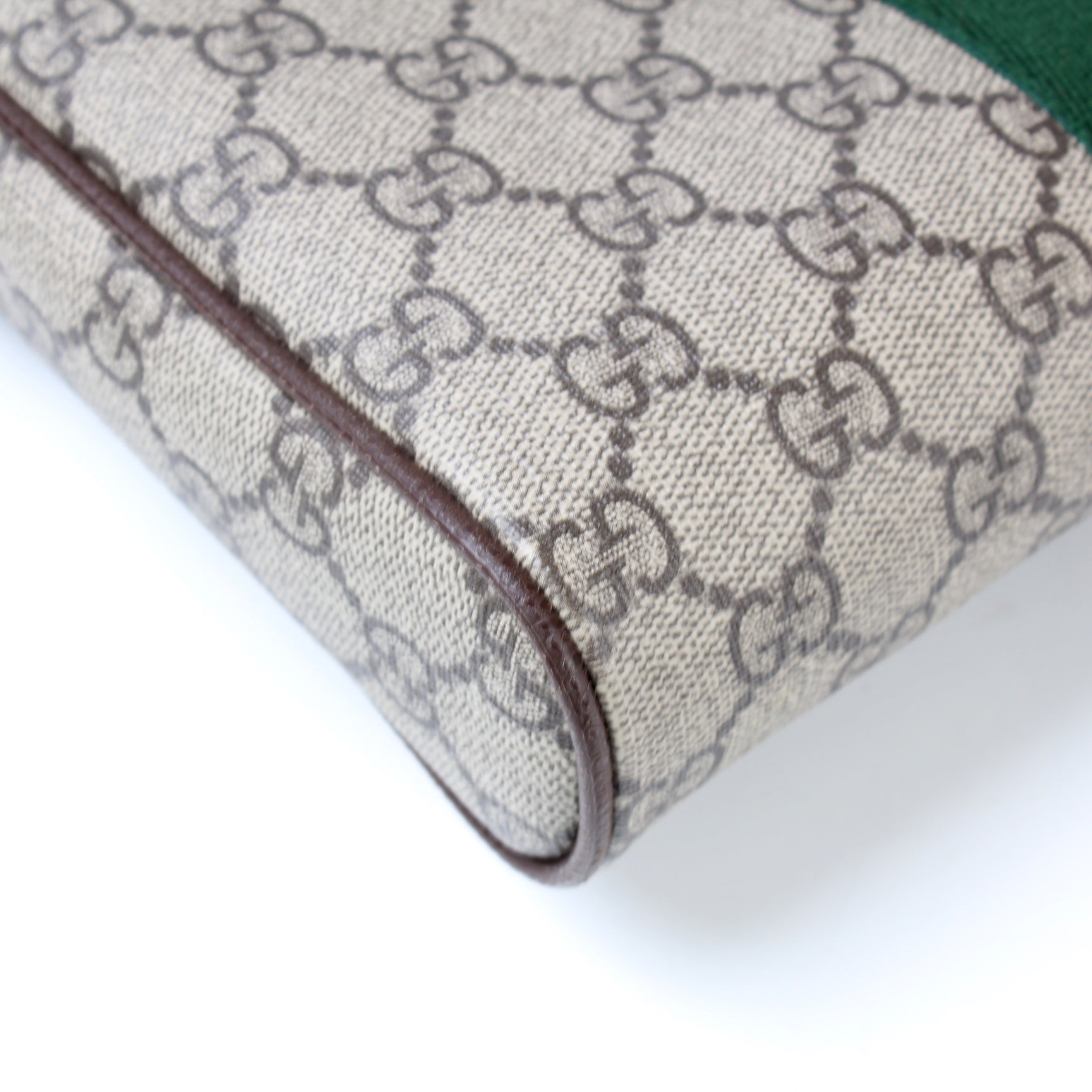 547926 Ophidia Messenger lbcase