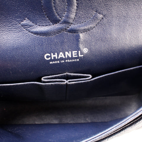 Classic Flap Medium Caviar 19M