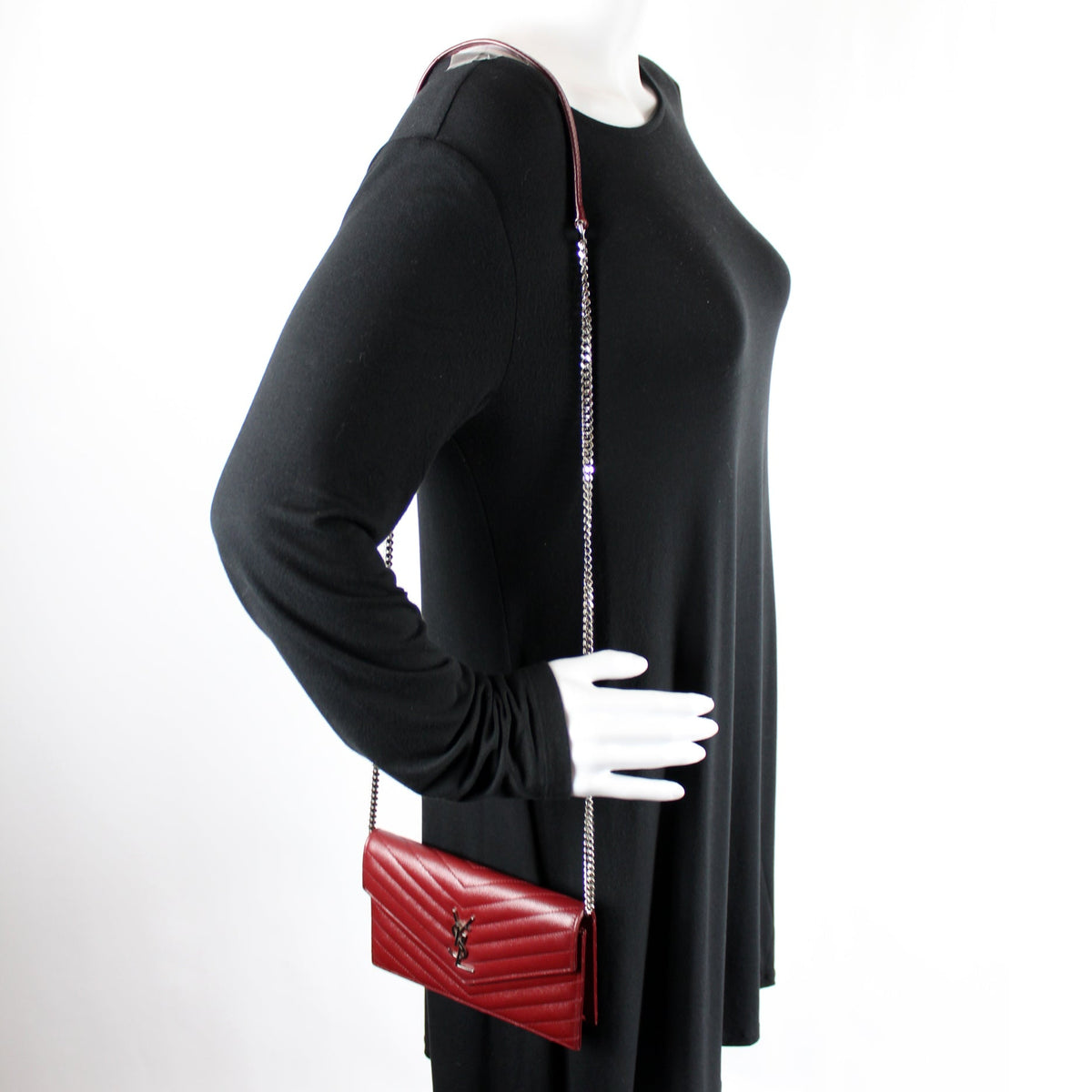 Envelope Chain Wallet 393953