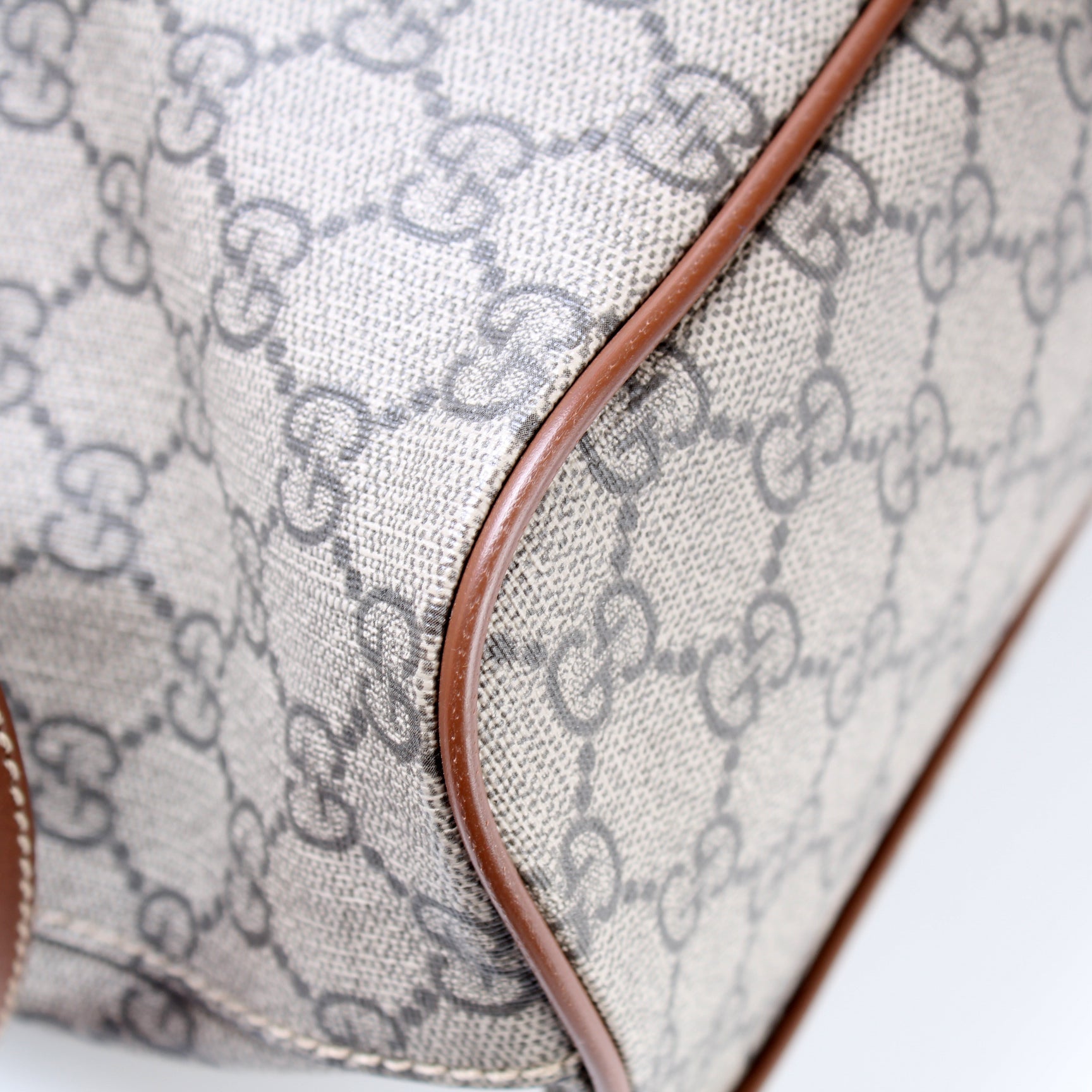 473886 GG Supreme Small Tote lbcase