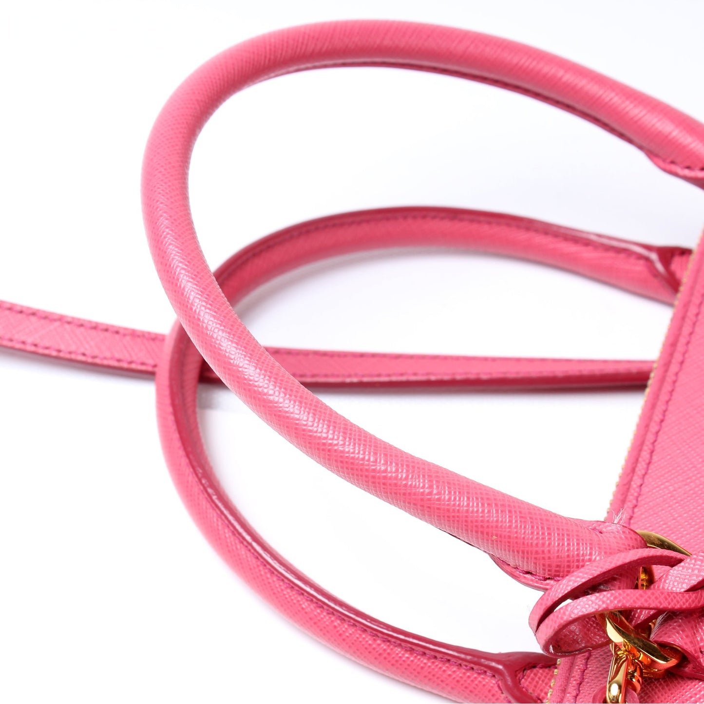 Saffiano Lux Promenade Medium