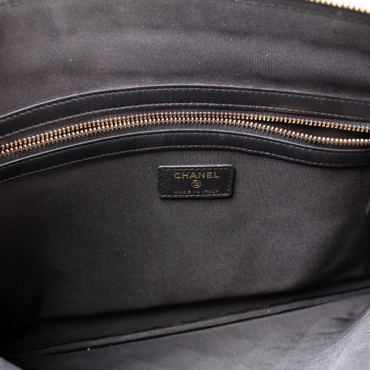O Case Large Quilted Lambskin 22M
