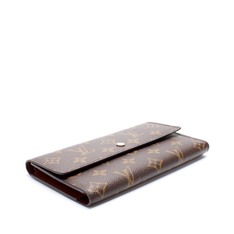 International Wallet Monogram