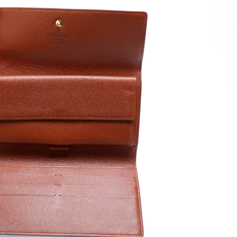 International Wallet Monogram