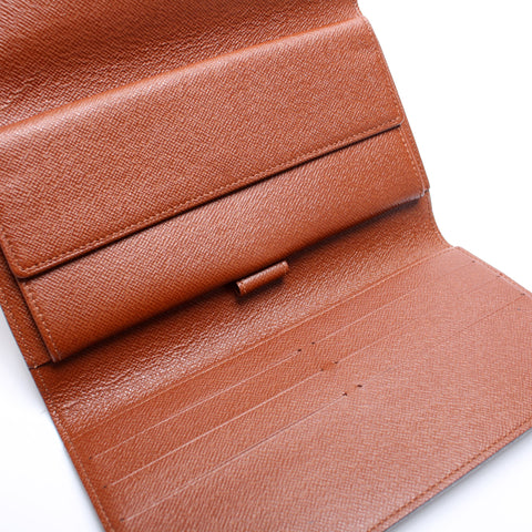 International Wallet Monogram