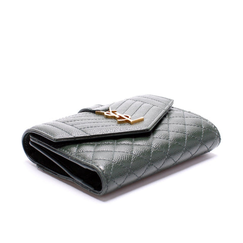 Triquilt Compact Wallet 651028