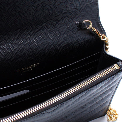 Envelope Chain Wallet 695108