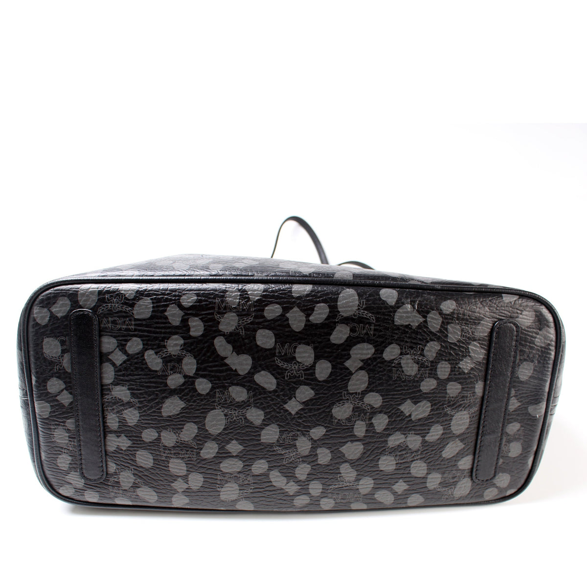 Loveless Guild Prime Tote w/Pouch