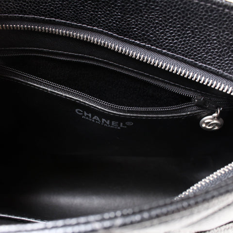 Medallion Tote Caviar