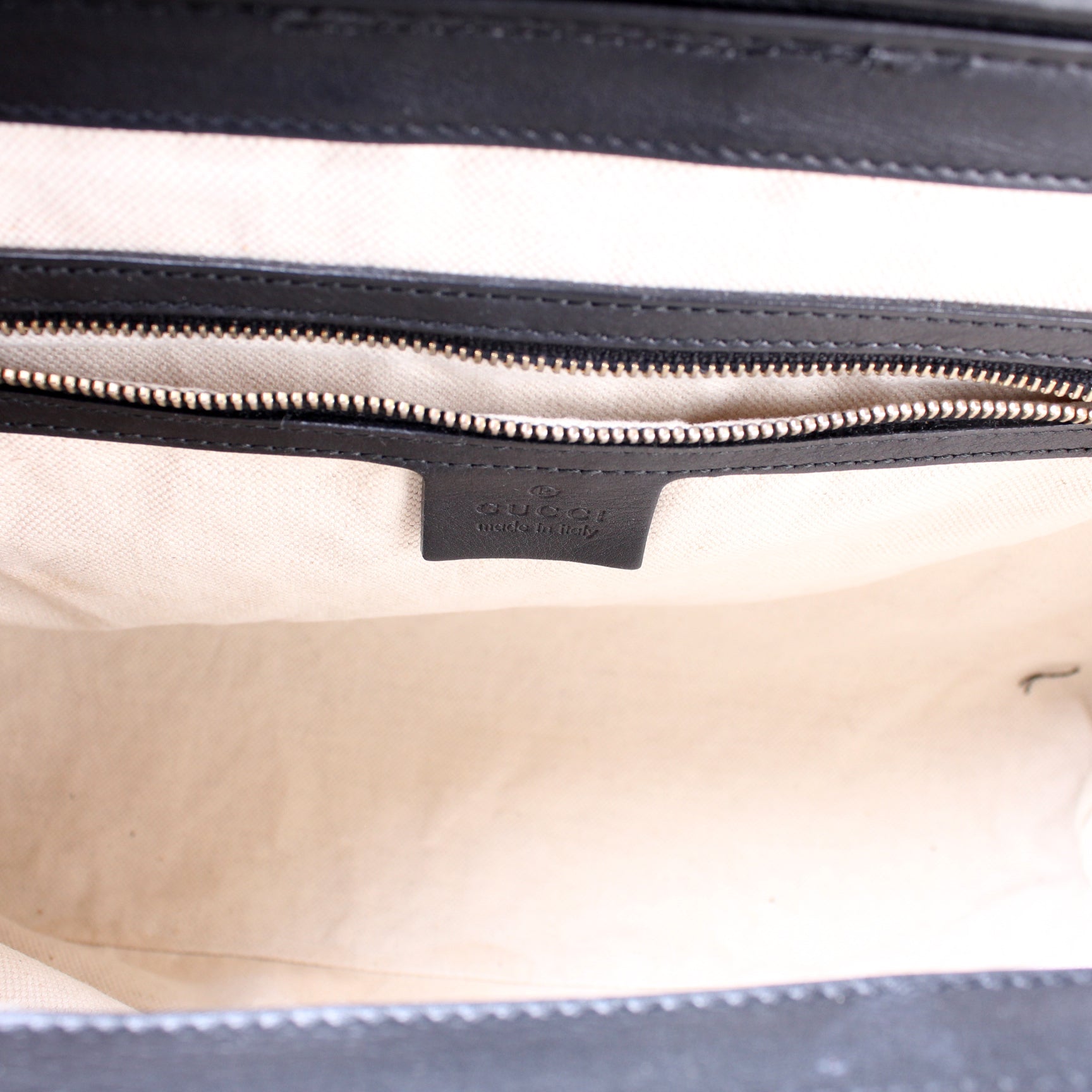 296860 Bold Bamboo Top Handle Bag Medium lbcase