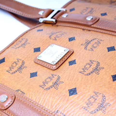 Visetos Tote w/Pouch