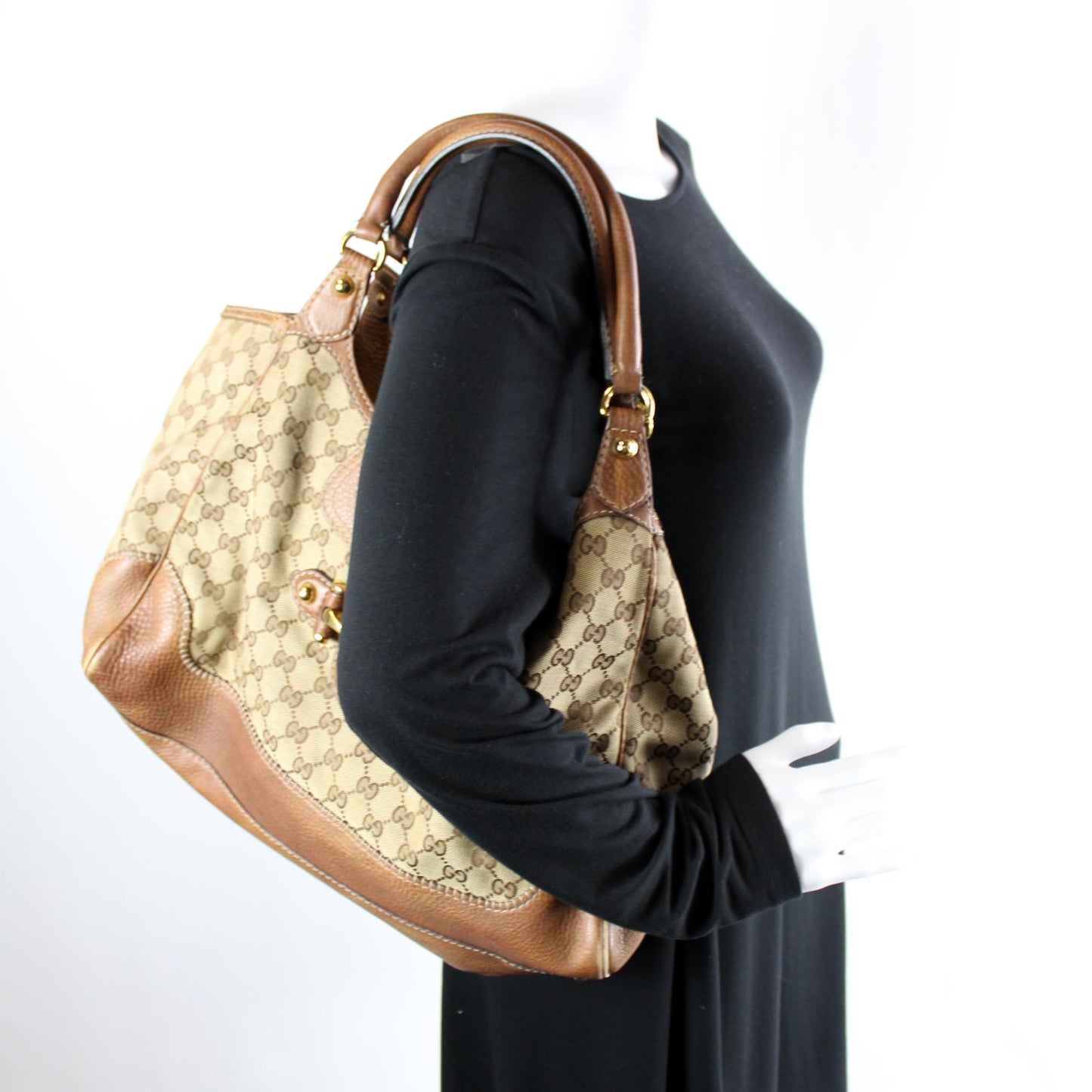223958 GG Canvas Pelham lbcase
