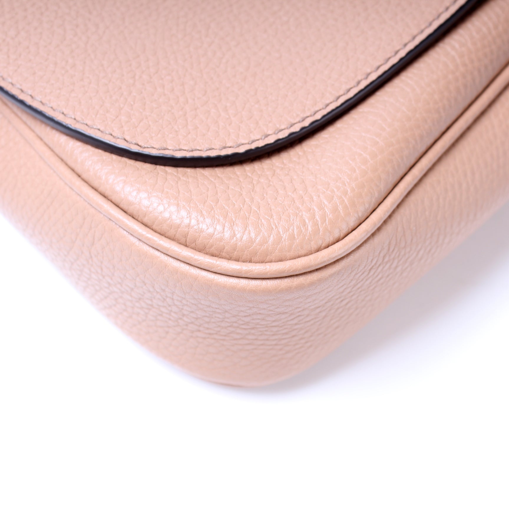 536224 Soho Chain Tassel Flap lbcase