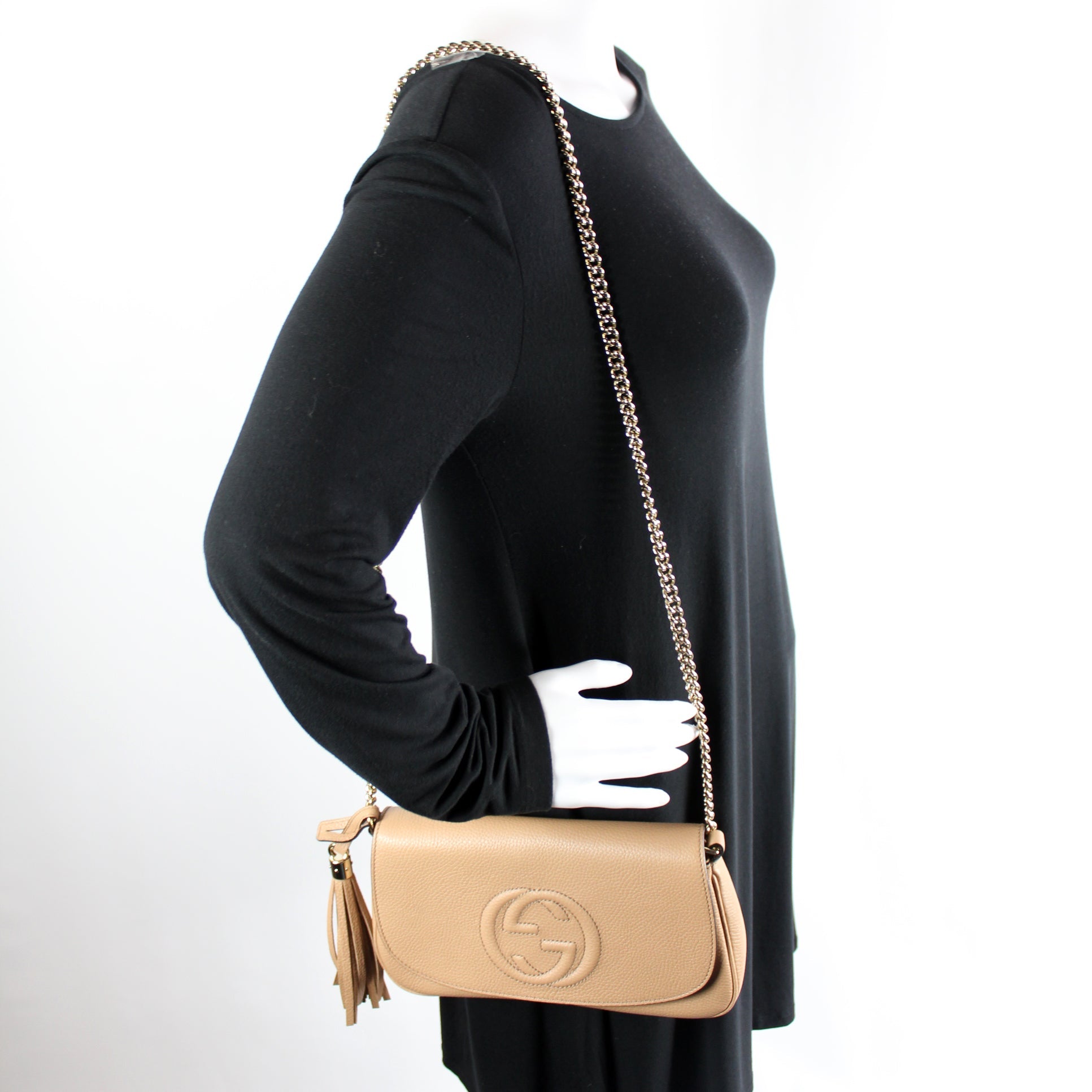 536224 Soho Chain Tassel Flap lbcase