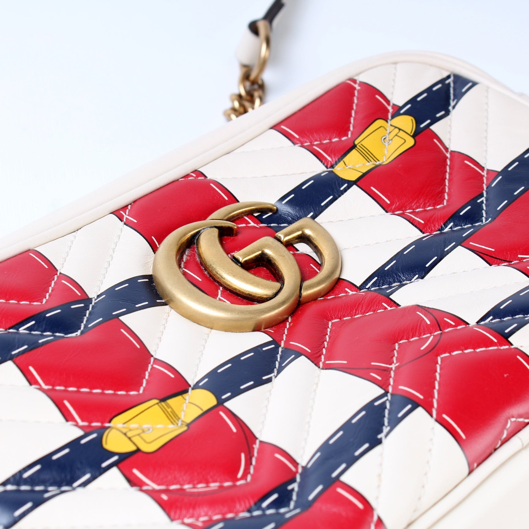 447632 GG Marmont Small Camera lbcase