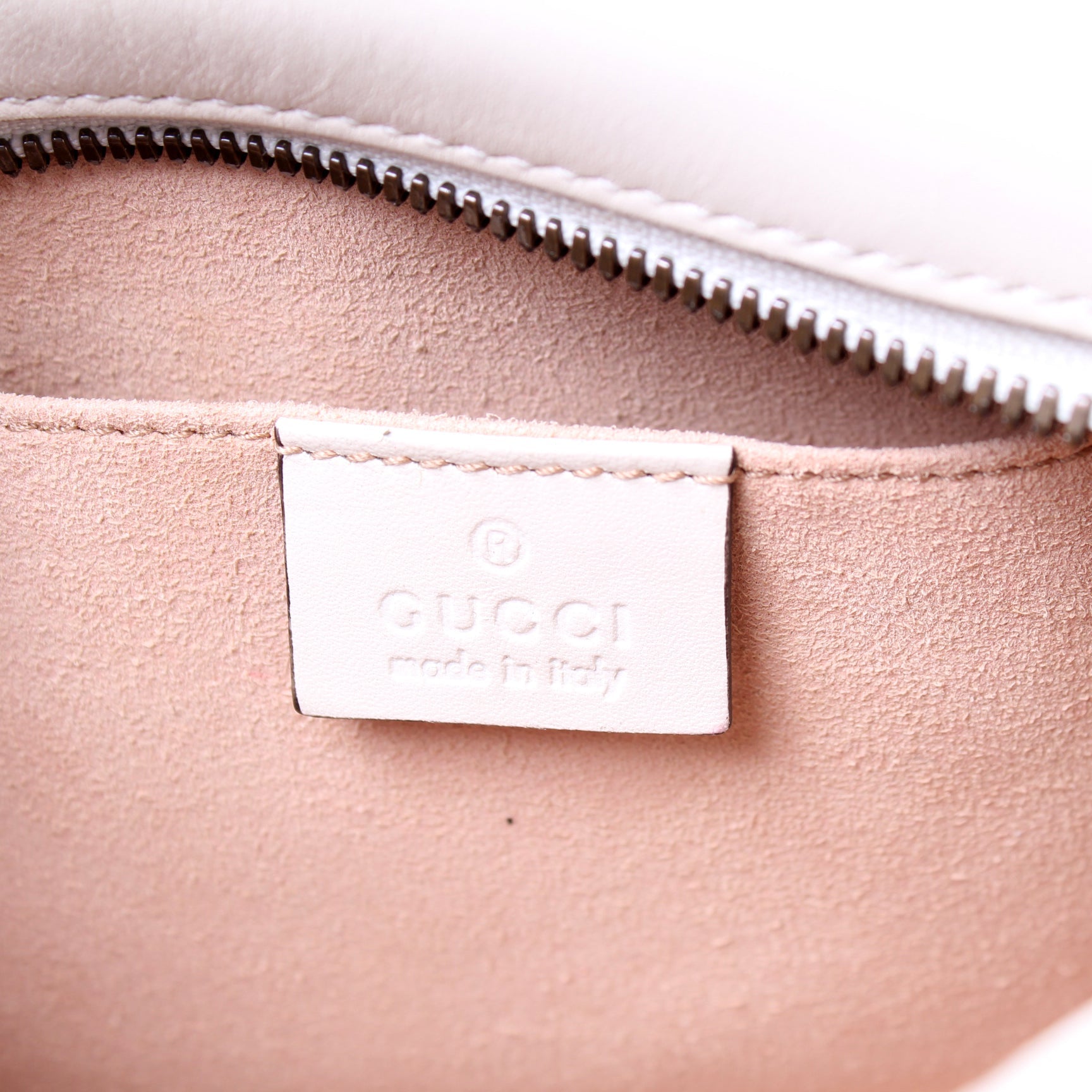 447632 GG Marmont Small Camera lbcase