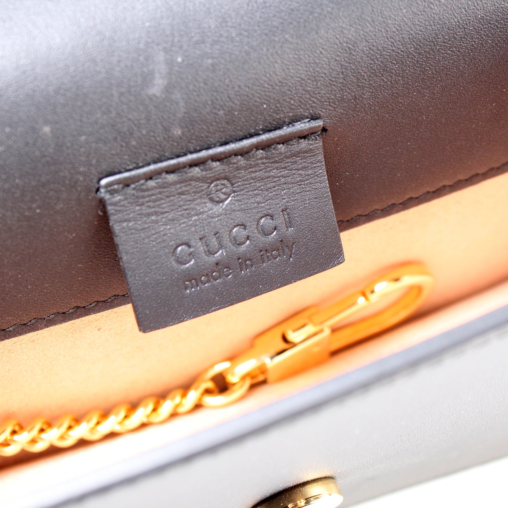 494646 Sylvie Chain Super Mini lbcase