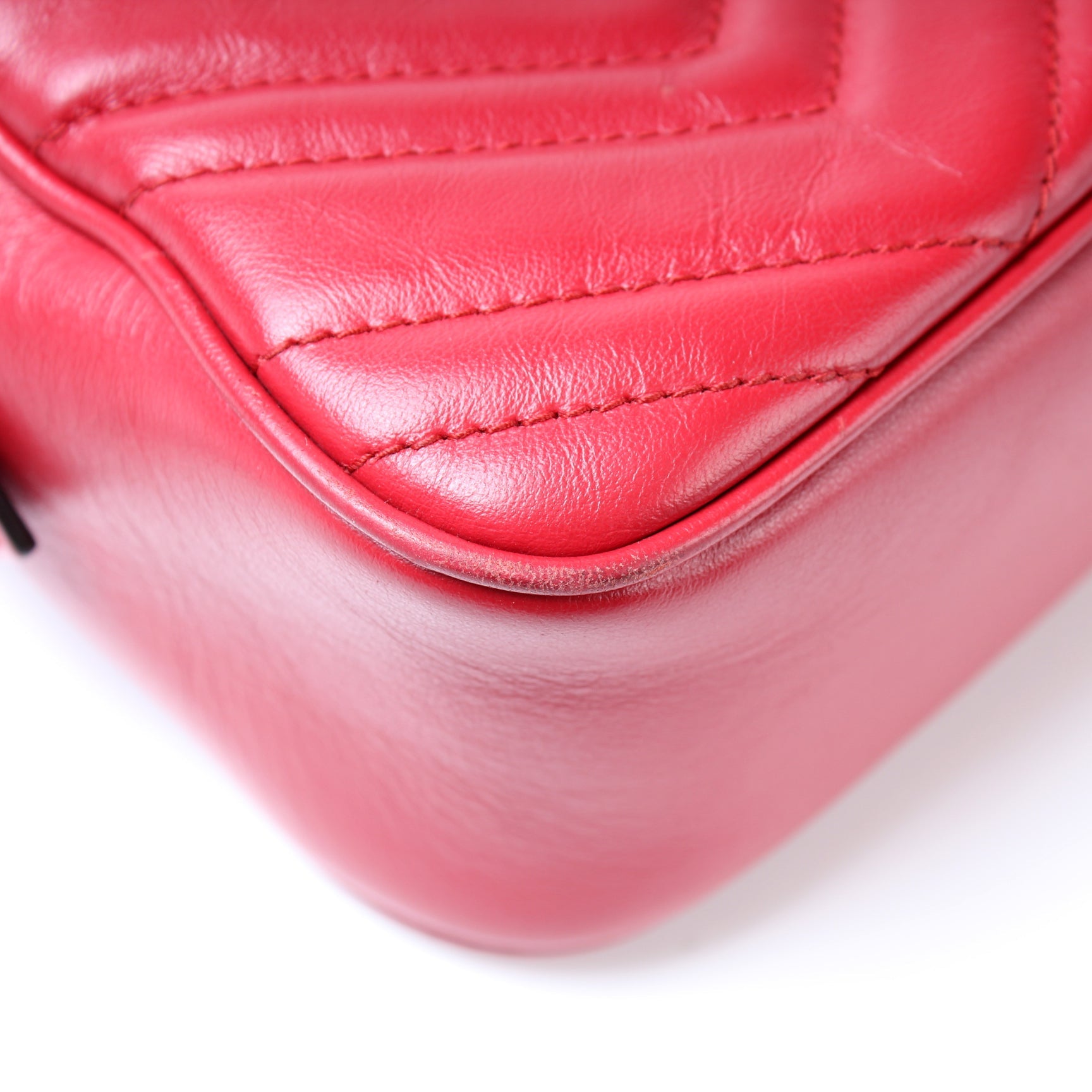 447632 Marmont Small Leather Camera Bag lbcase