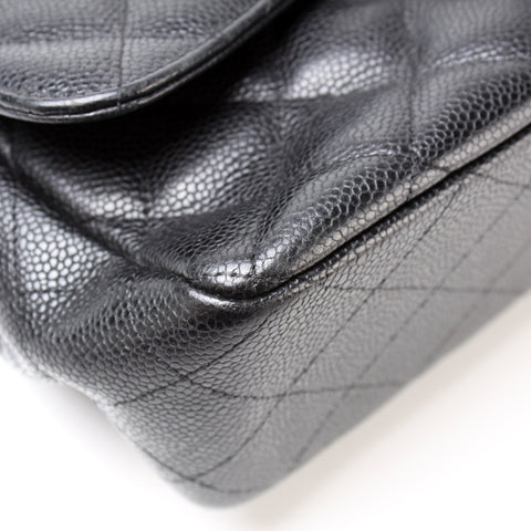 Classic Flap Jumbo Caviar 13M