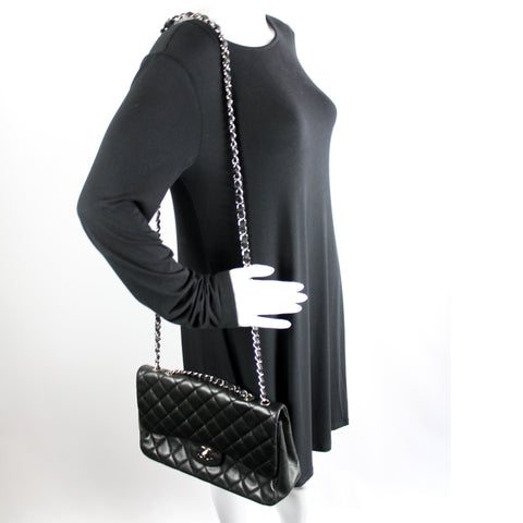 Classic Flap Jumbo Lambskin 12M