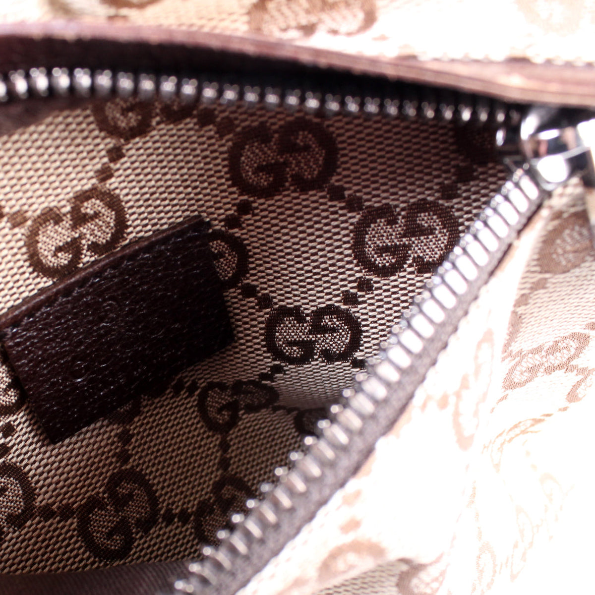 28566 GG Canvas Waist Bag lbcase