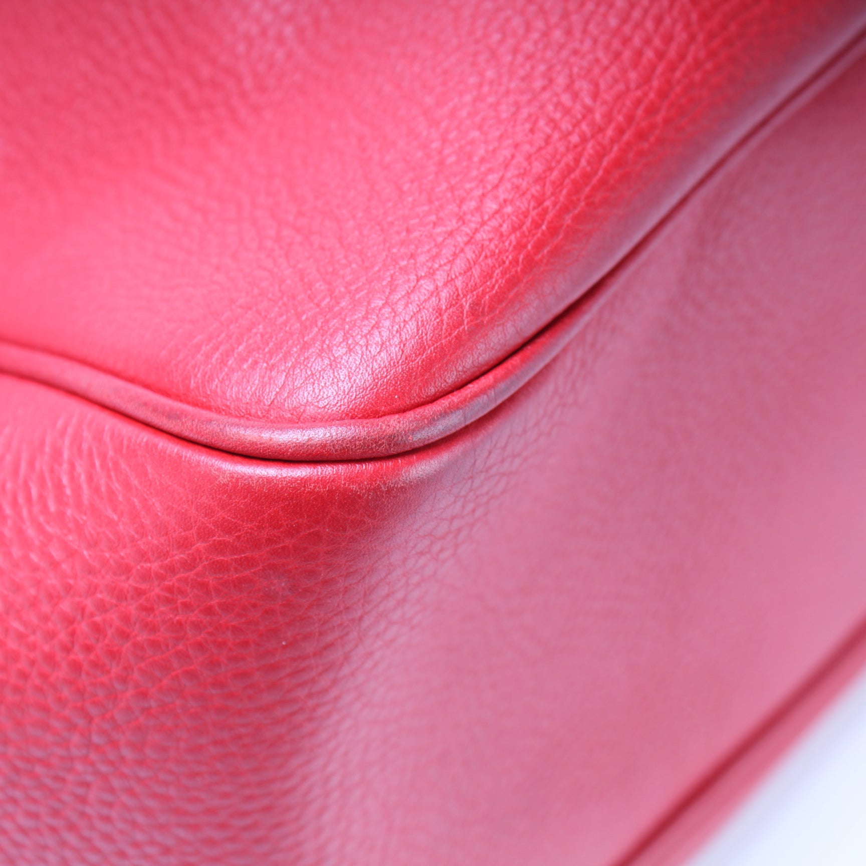353126 Soho Chain Tote lbcase